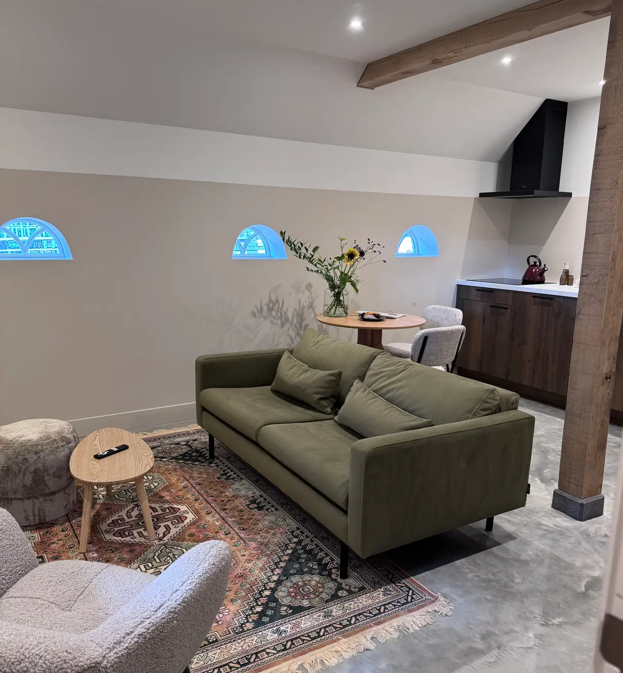 Sfeervolle woonkamer De Peerdestal